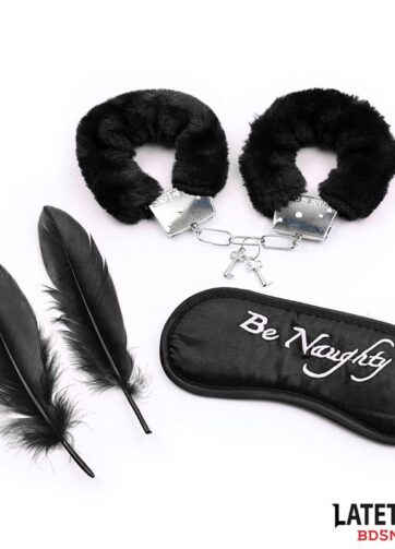 3 Pieces Set Mask, Handcuffs and Feathers Black