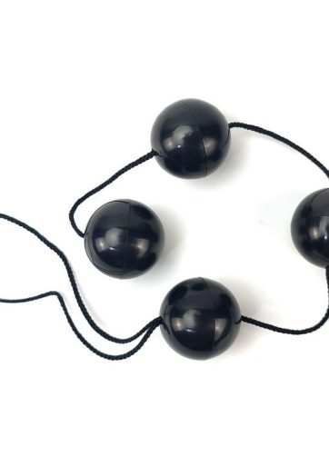 Chinese Balls Chain Black